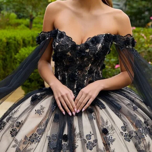 New Black-Champagne Quinceanera Gown w/ Floral Applique Lace Up Corset GL3500 - Picture 5 of 12